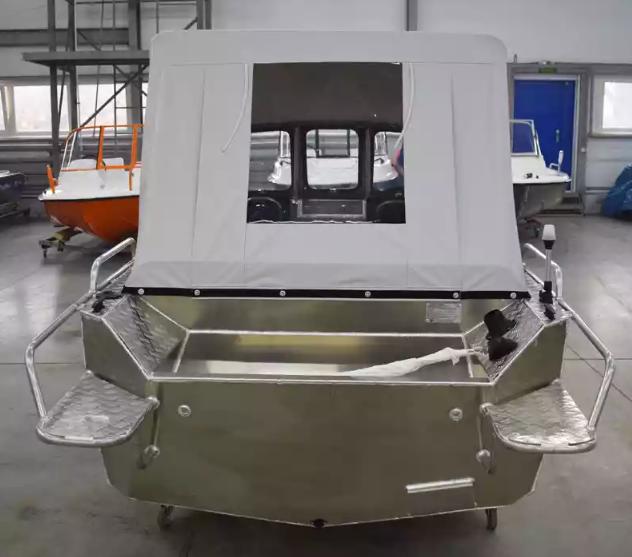 Алюминиевый катер Wyatboat-460 DCM Pro в Петрозаводске