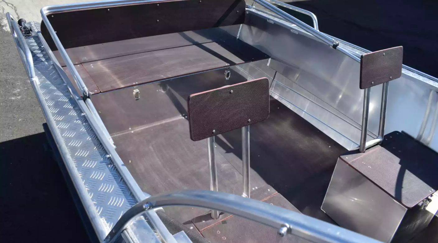 Алюминиевый катер Wyatboat-490 DCM в Петрозаводске