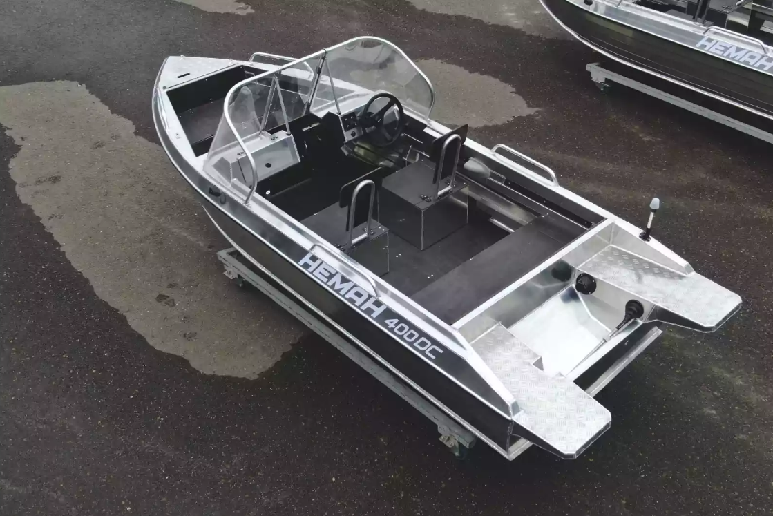 Алюминиевая лодка  Neman-400 DC в Петрозаводске