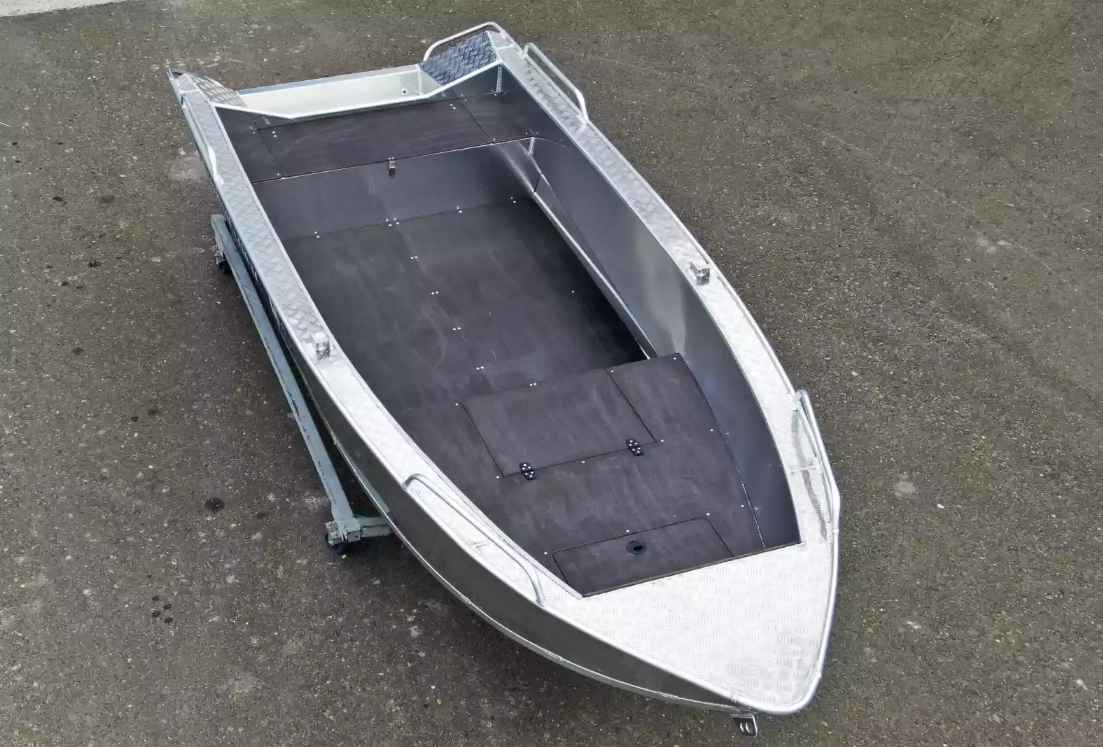 Алюминиевая лодка  Wyatboat-430М FISH в Петрозаводске