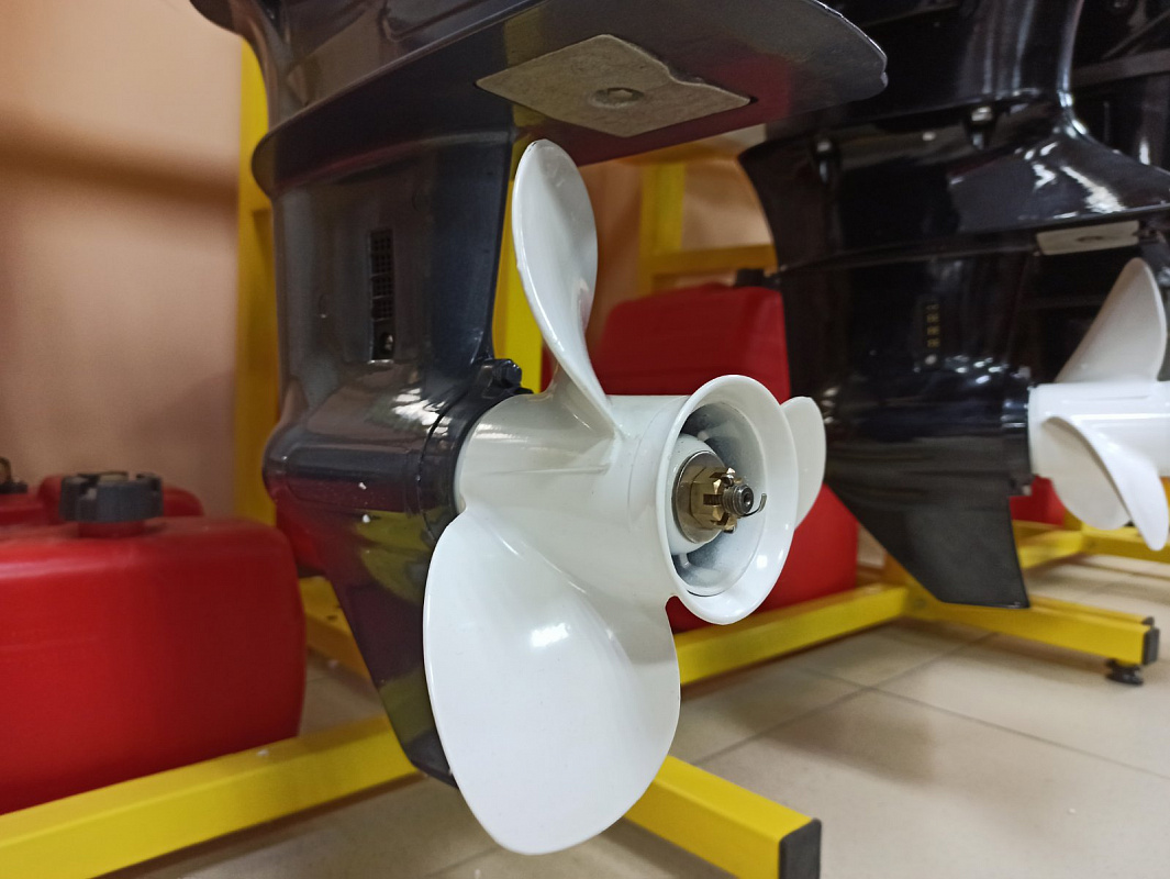 Лодочный мотор BREEZE F9,9S (4х тактный) в Петрозаводске