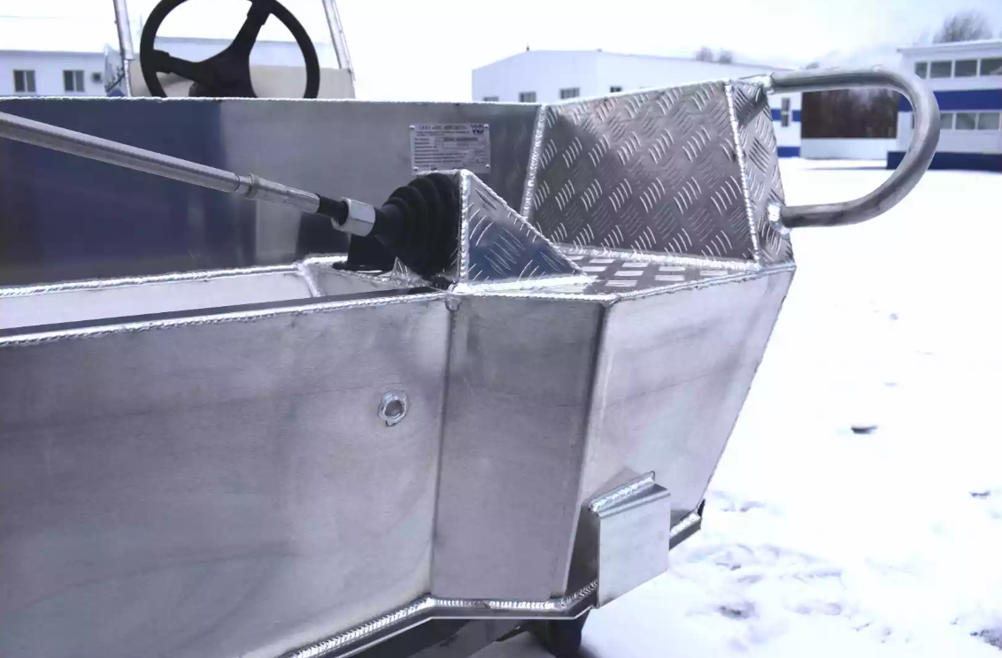 Алюминиевая лодка Wyatboat-390 C в Петрозаводске