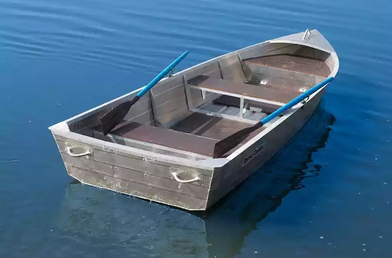 Алюминиевая лодка Вятка-Профи 32 в Петрозаводске