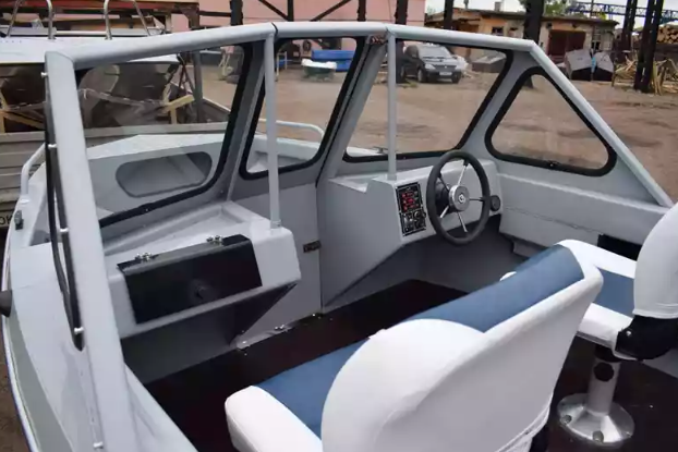 Алюминиевый катер Неман-500 DC Pro в Петрозаводске