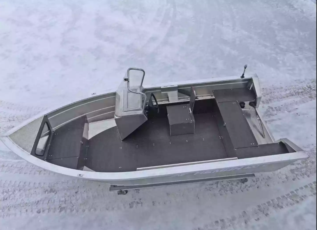 Алюминиевый катер Неман-400 С в Петрозаводске