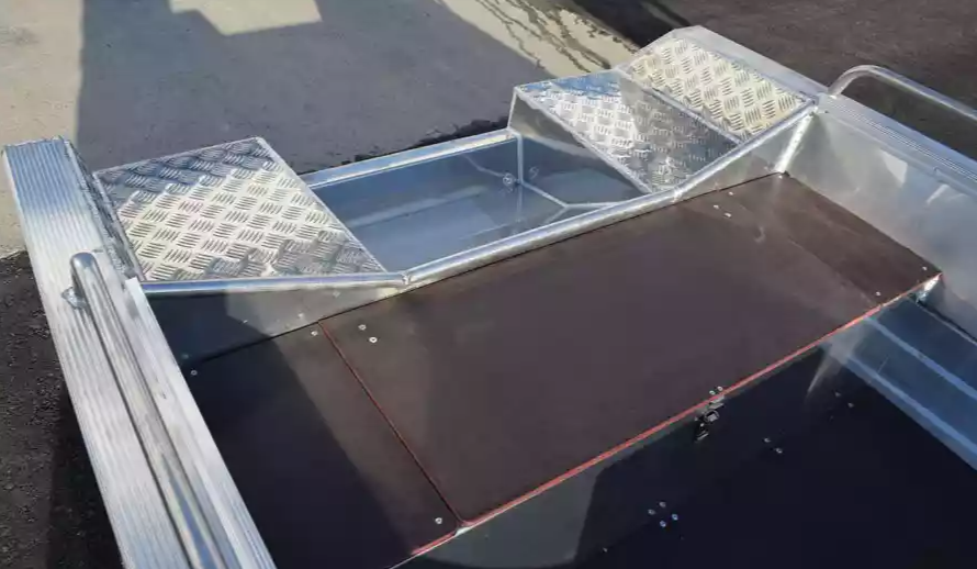 Алюминиевая лодка  Wyatboat-430 Р в Петрозаводске