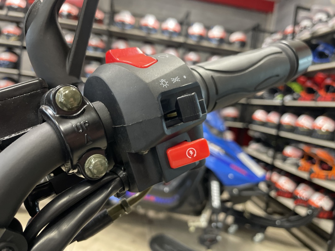 Мопед PROMAX CB150R (49) в Петрозаводске