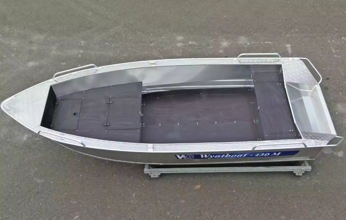 Алюминиевая лодка  Wyatboat-430М FISH в Петрозаводске