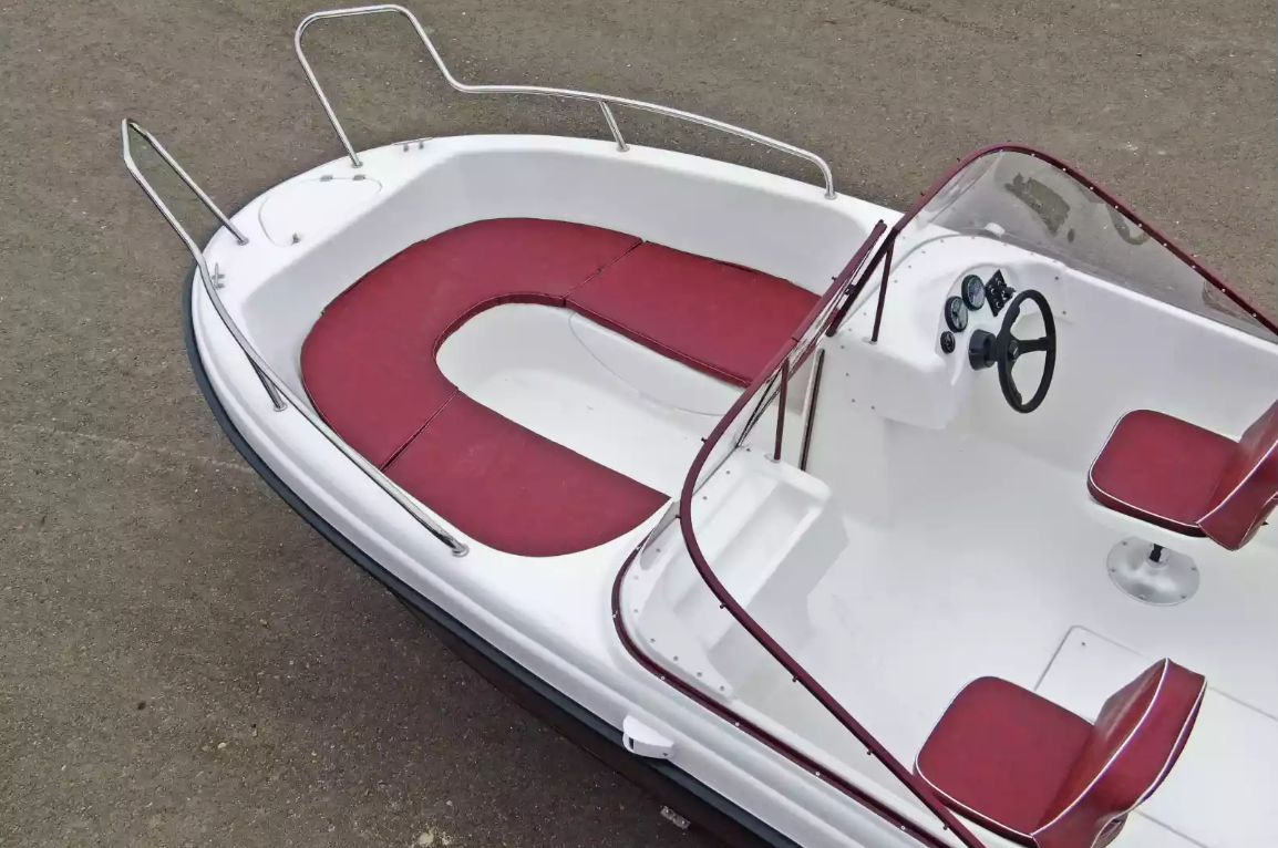 Комбинированный катер Neman-530 Open в Петрозаводске