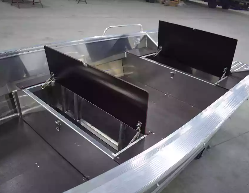 Алюминиевая лодка  Wyatboat-430 Р в Петрозаводске