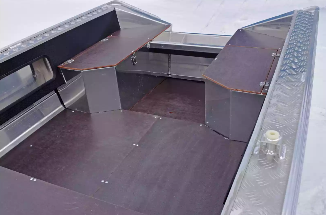 Алюминиевая лодка Wyatboat-370 в Петрозаводске