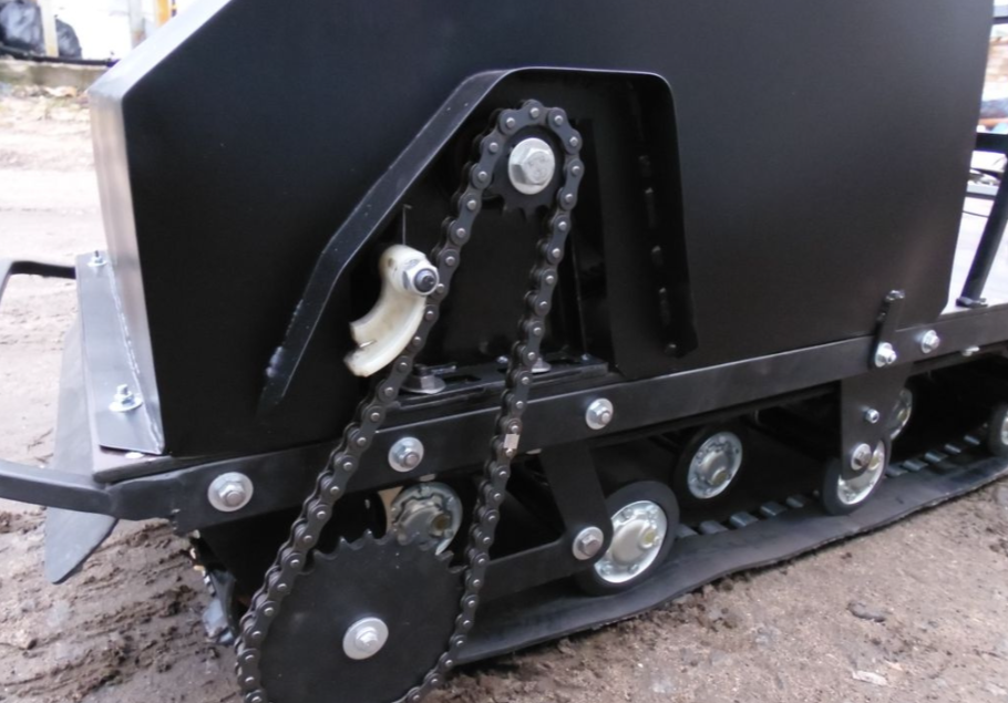 Мотобуксировщик AhtaR Зима 15 л/с с вариатором в Петрозаводске