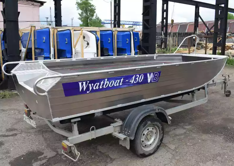 Алюминиевая лодка  Wyatboat-430 Master в Петрозаводске