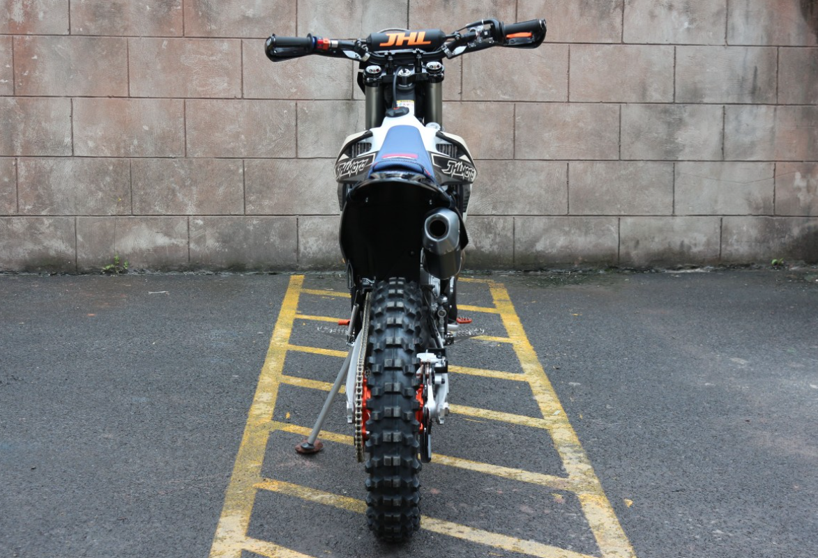 Мотоцикл JHLMOTO JHL Z8i (EFI) NC300S (182-MN) в Петрозаводске