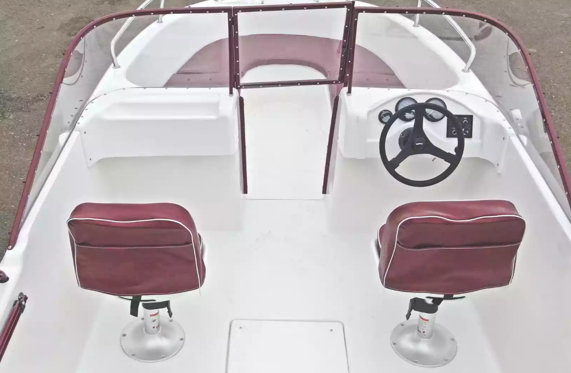 Комбинированный катер Neman-530 Open в Петрозаводске