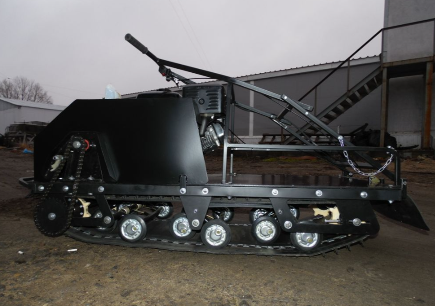 Мотобуксировщик AhtaR Зима 15 л/с с вариатором в Петрозаводске