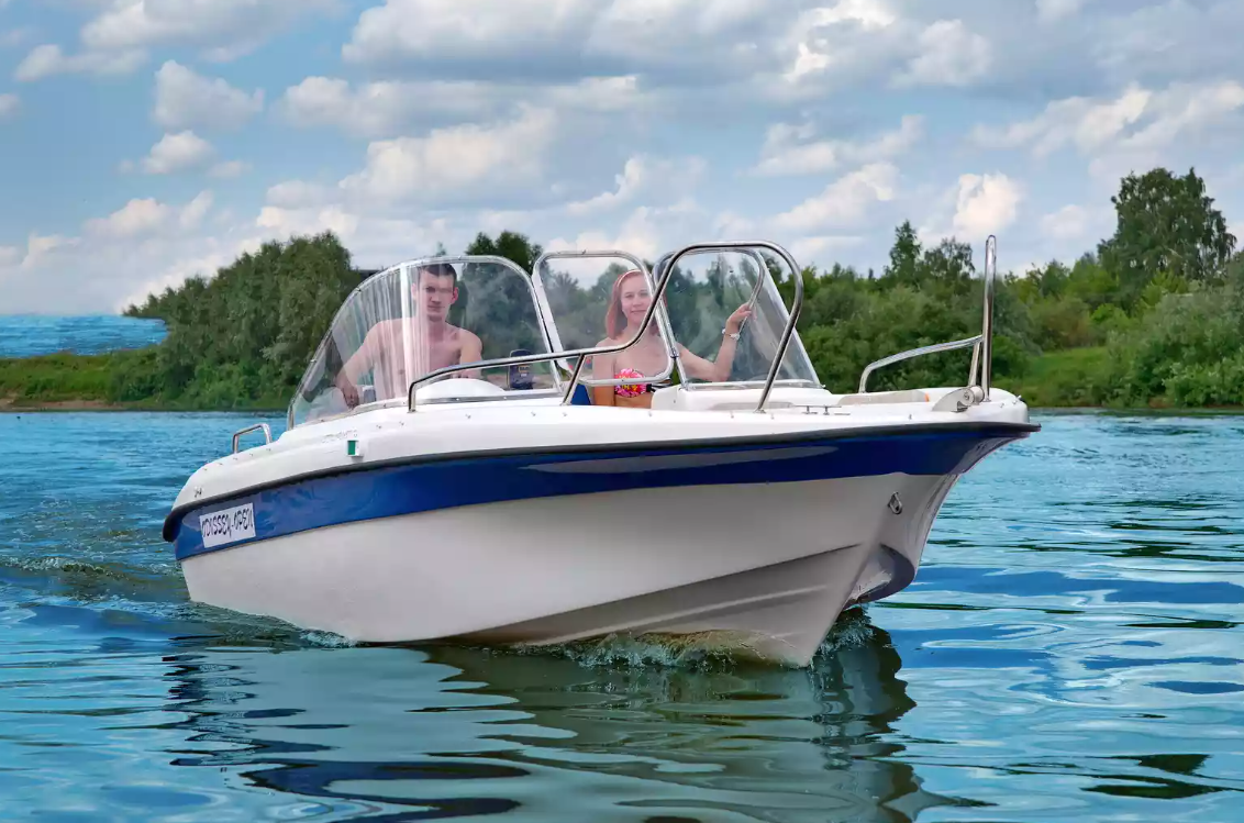 Стеклопластиковый катер Neman-530 Open в Петрозаводске