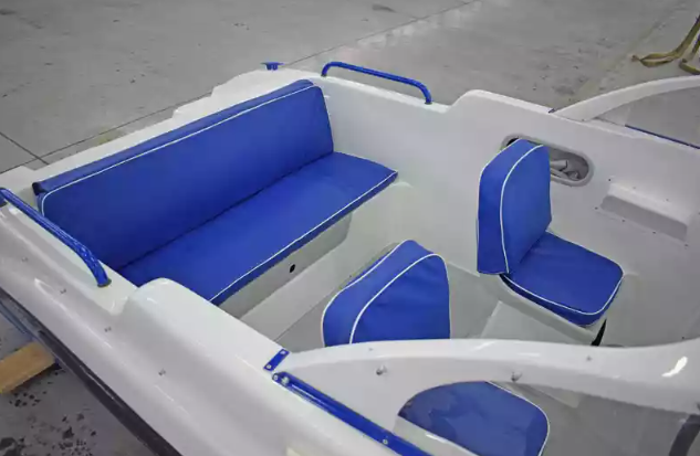 Комбинированный катер Neman-450 в Петрозаводске