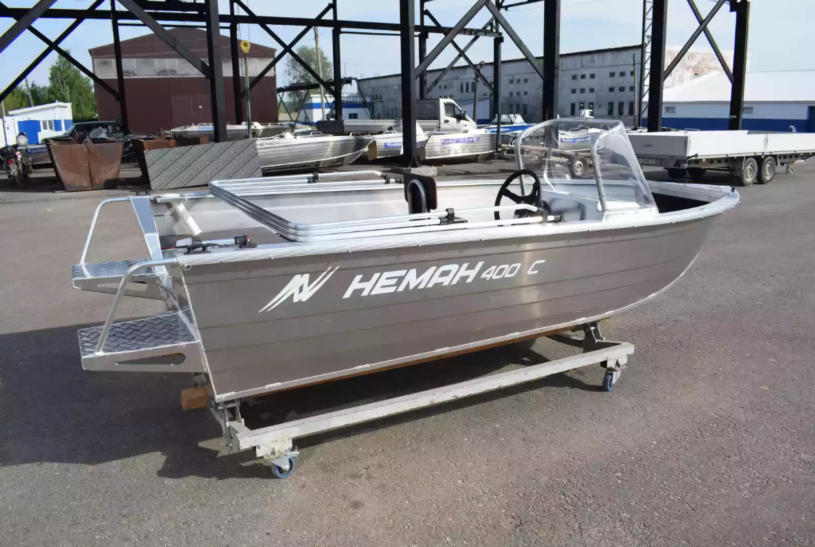 Алюминиевый катер Неман-400 С в Петрозаводске