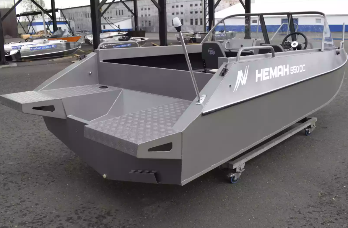 Алюминиевый катер Неман 550 DC в Петрозаводске