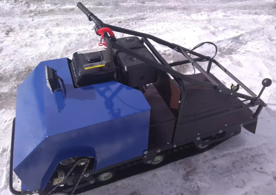 Мотобуксировщик AhtaR ЗИМА с реверсом (задний ход) в Петрозаводске