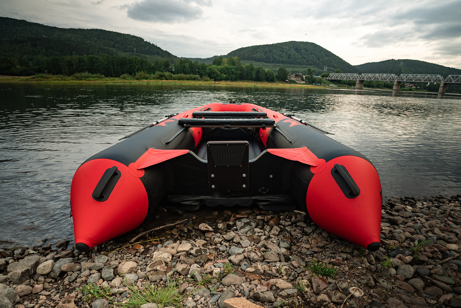 Лодка MISHIMO RIVER JET 400 под водомет в Петрозаводске