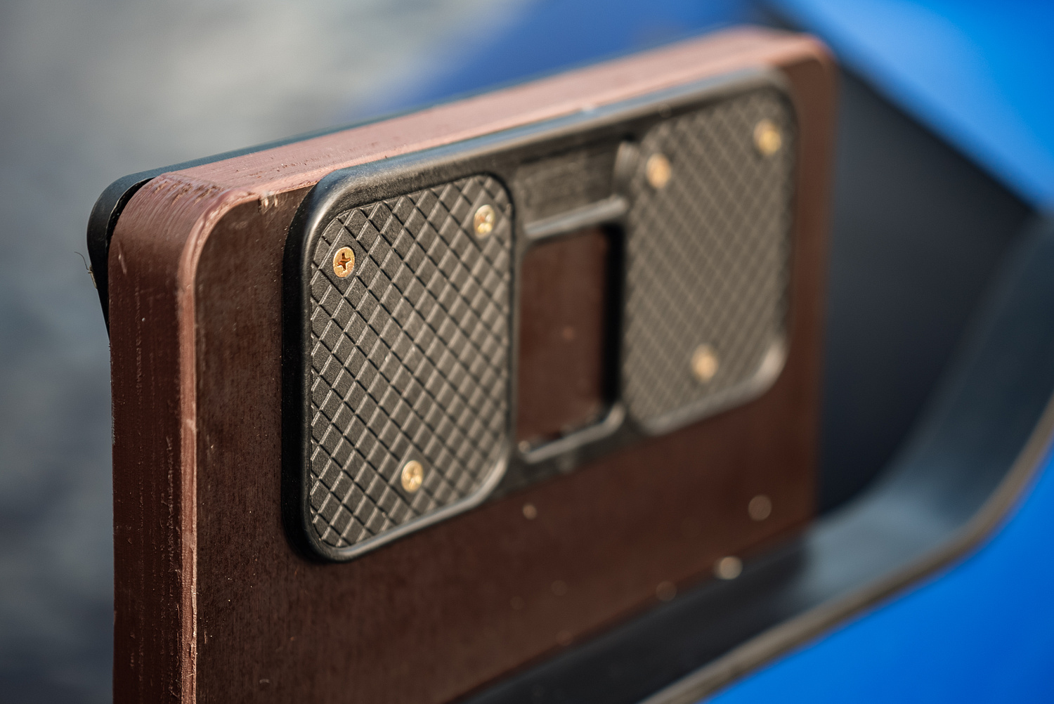 Лодка MISHIMO RIVER FJET PRO 430  под водомет в Петрозаводске