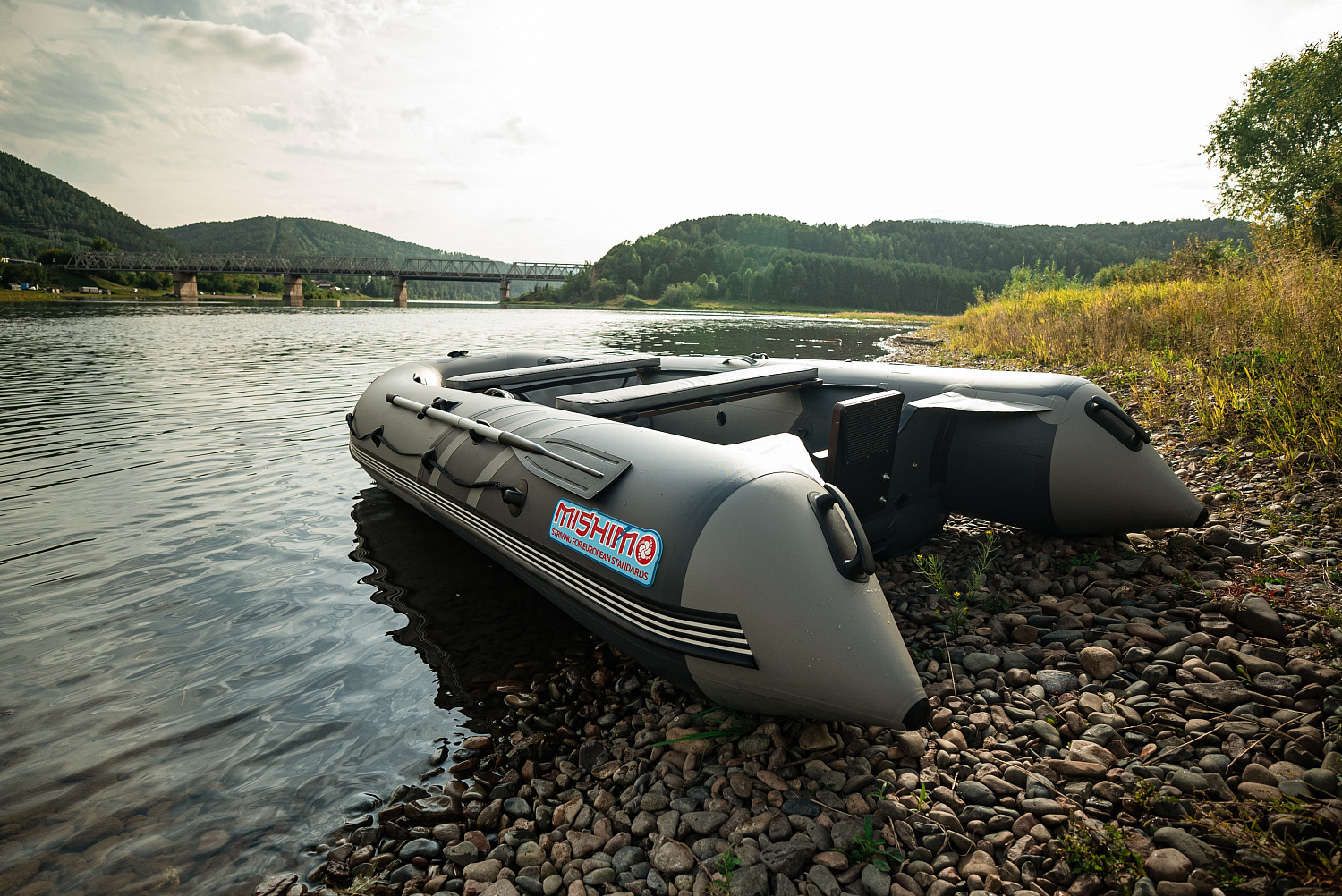 Лодка MISHIMO RIVER JET 390 под водомет в Петрозаводске