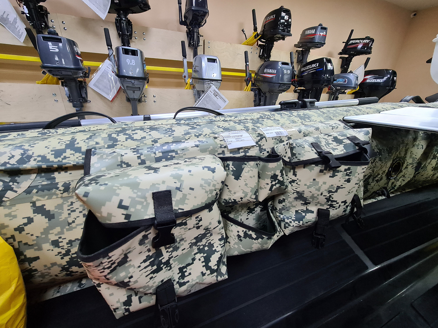 ОРГАНАЙЗЕР БОРТОВОЙ БОЛЬШОЙ ДЛЯ ЛОДОК ПВХ 70Х22,5Х12 СМ в Петрозаводске