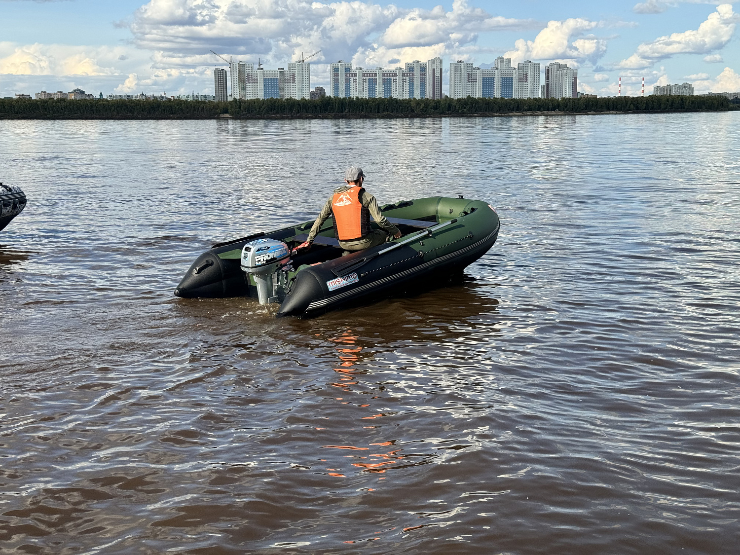 Лодка MISHIMO BIG FLOOR 380 в Петрозаводске