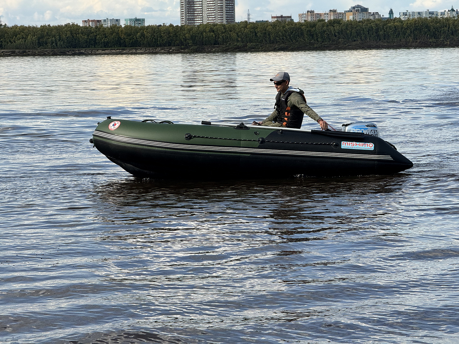 Лодка MISHIMO BIG FLOOR 380 в Петрозаводске