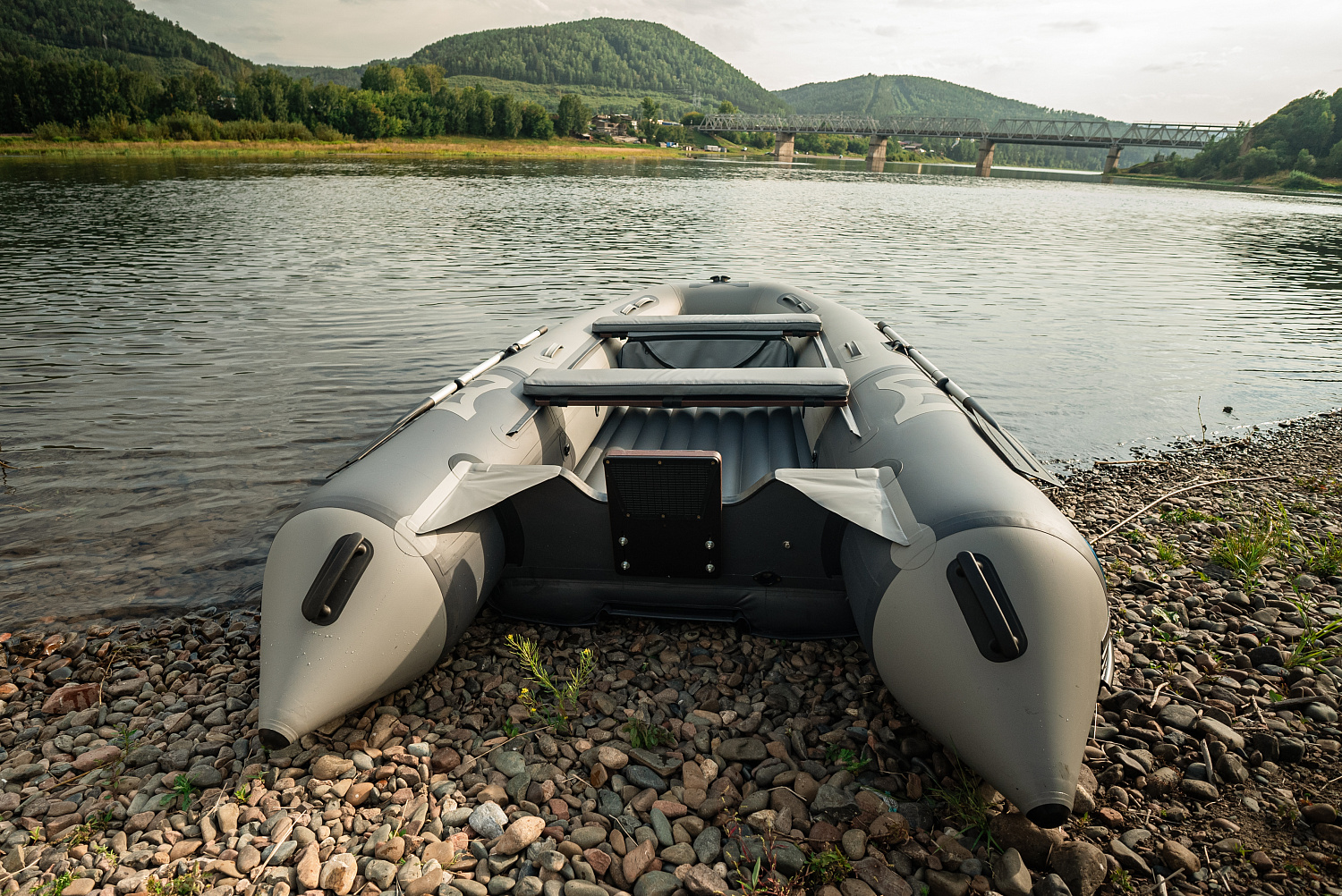 Лодка MISHIMO RIVER JET 390 под водомет в Петрозаводске