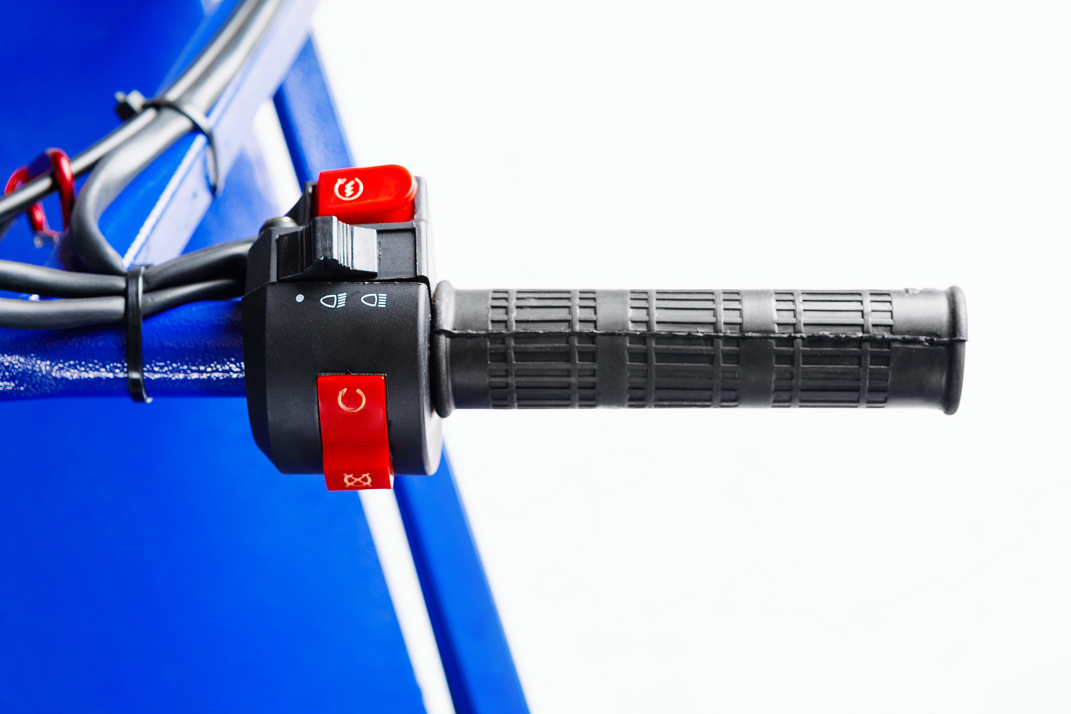 МОТОБУКСИРОВЩИК SNOW DOG 15 л.с. в Петрозаводске