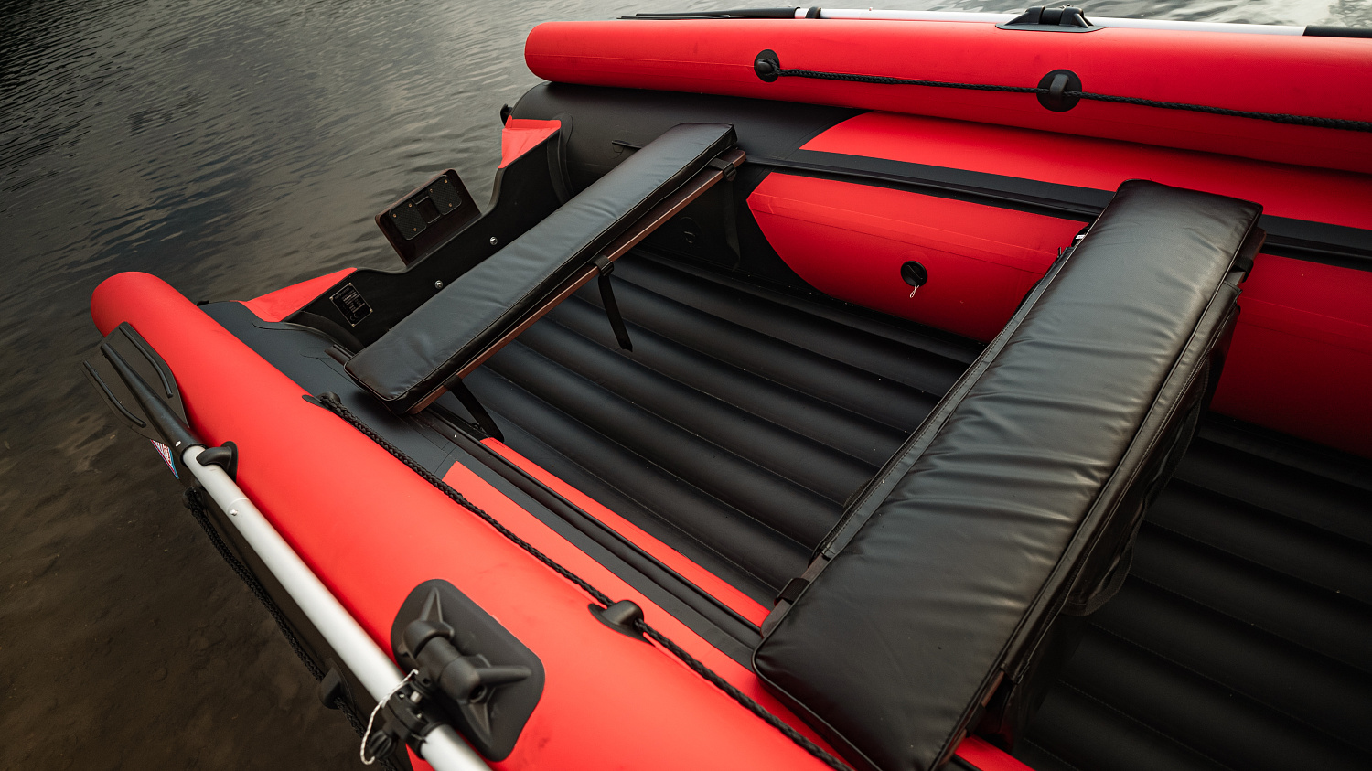 Лодка MISHIMO RIVER FJET PRO 430  под водомет в Петрозаводске